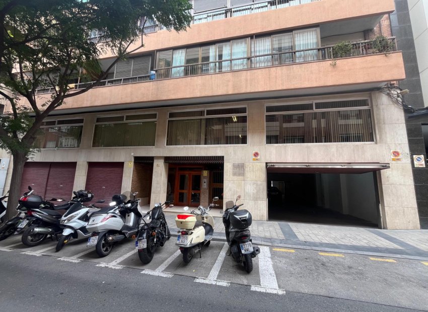 Herverkoop - Local comercial - Alicante - Centro