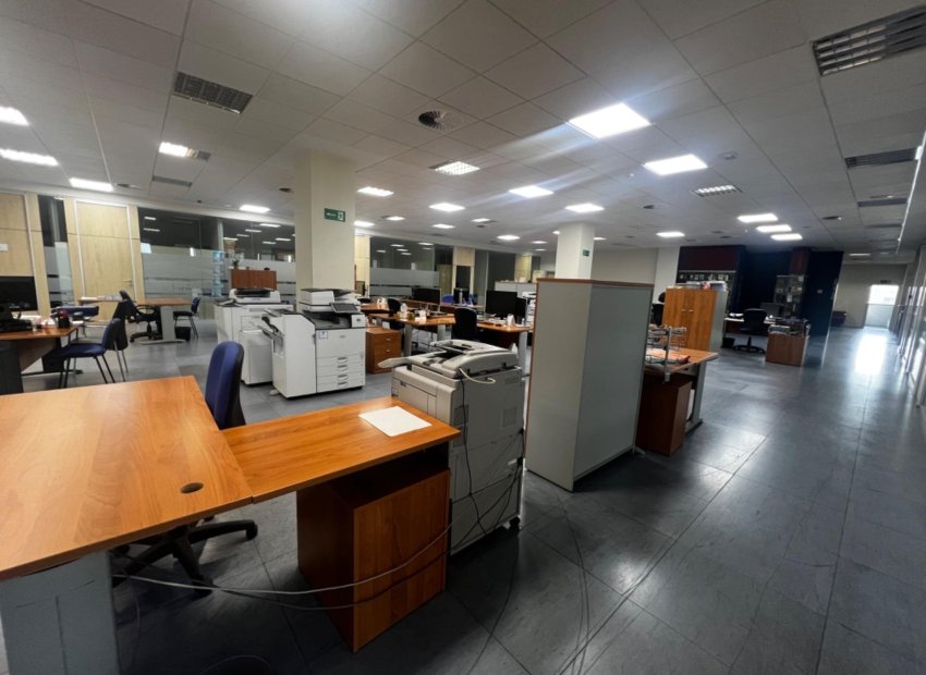 Herverkoop - Nave industrial - Elche Pedanías - Poligono torrellano
