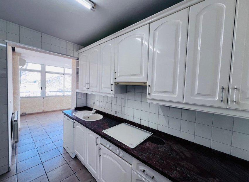 Herverkoop - Penthouse - Alicante - Garbinet-Parque de las Avenidas