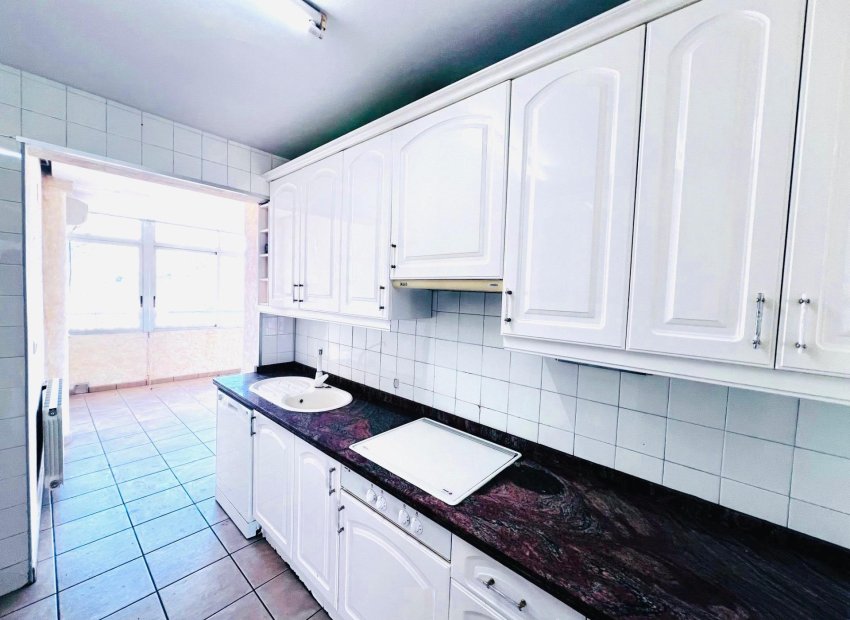 Herverkoop - Penthouse - Alicante - Garbinet-Parque de las Avenidas