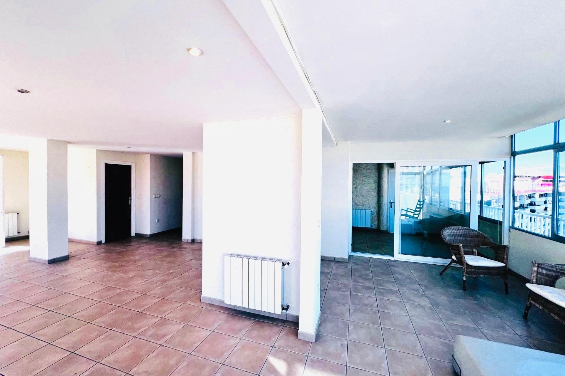 Herverkoop - Penthouse - Alicante - Garbinet-Parque de las Avenidas