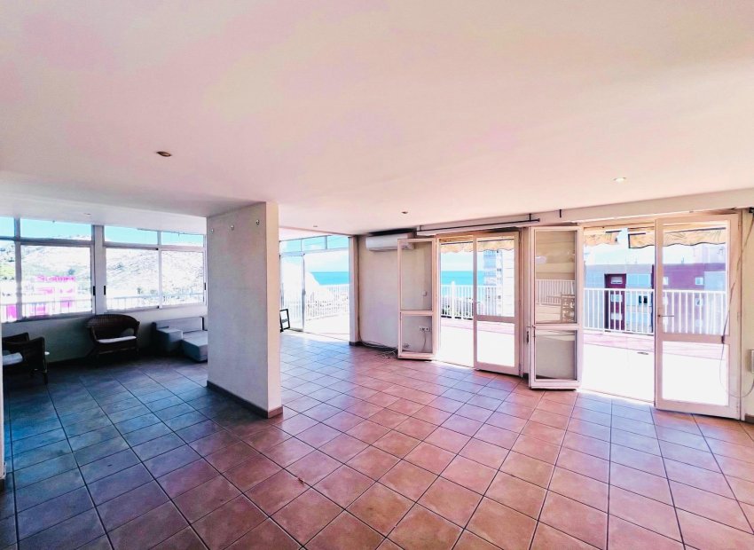 Herverkoop - Penthouse - Alicante - Garbinet-Parque de las Avenidas