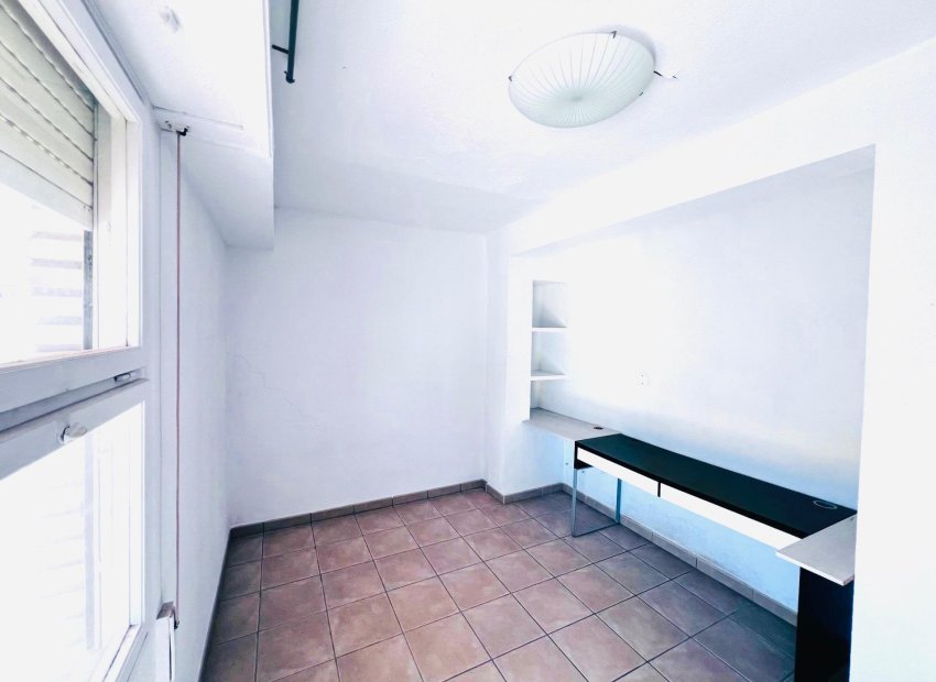 Herverkoop - Penthouse - Alicante - Garbinet-Parque de las Avenidas