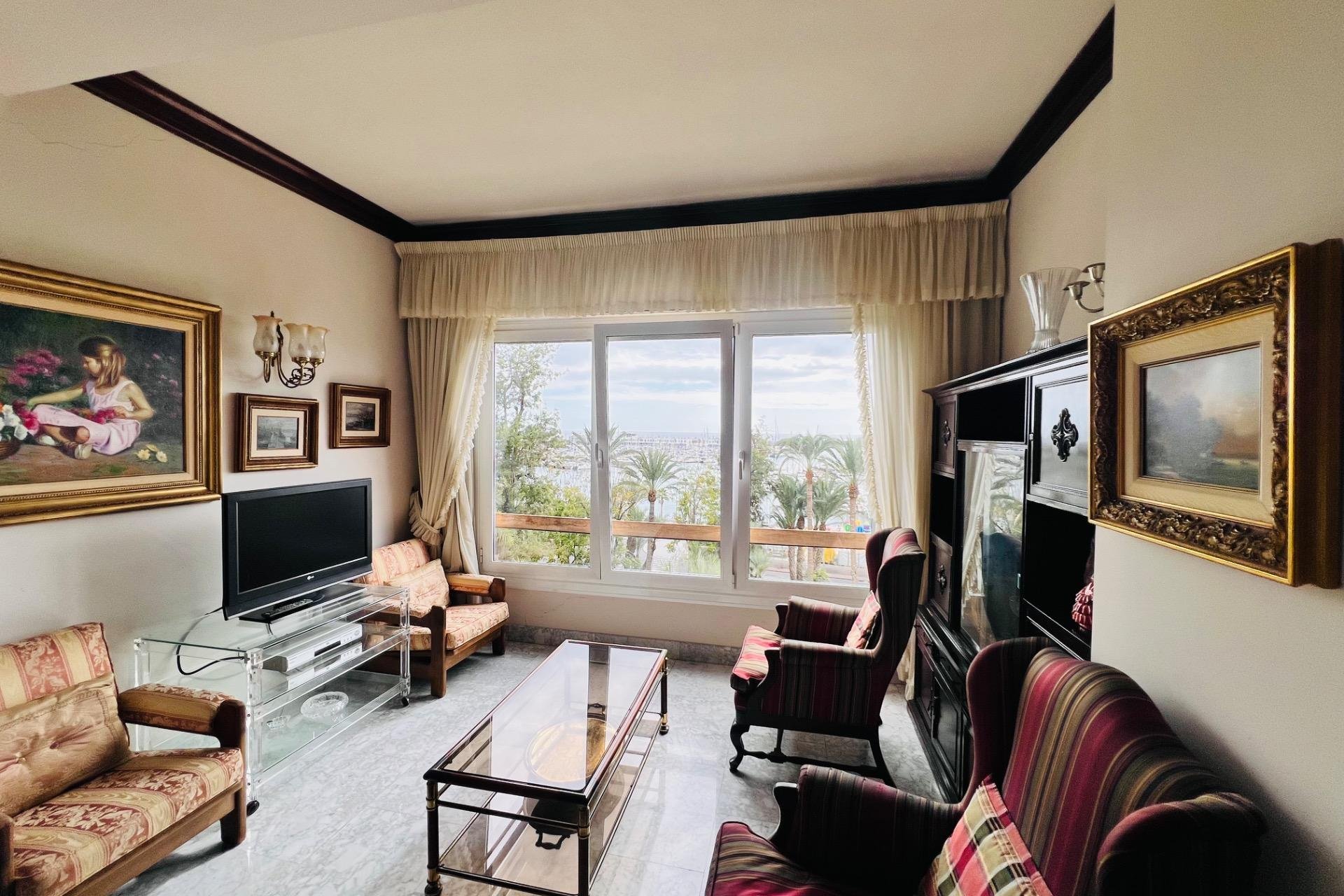 Herverkoop - Piso - Alicante - Centro Tradicional