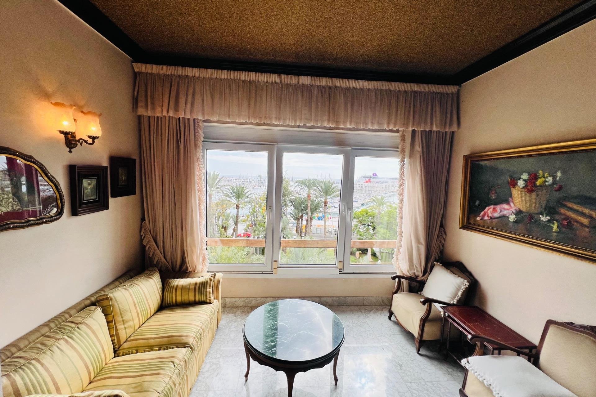 Herverkoop - Piso - Alicante - Centro Tradicional