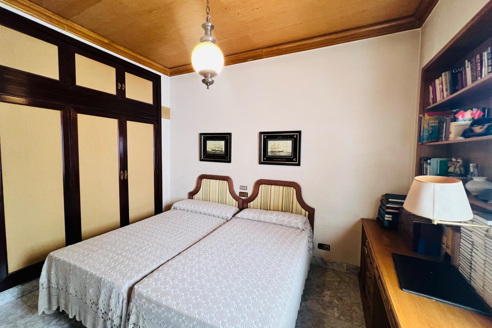 Herverkoop - Piso - Alicante - Centro Tradicional