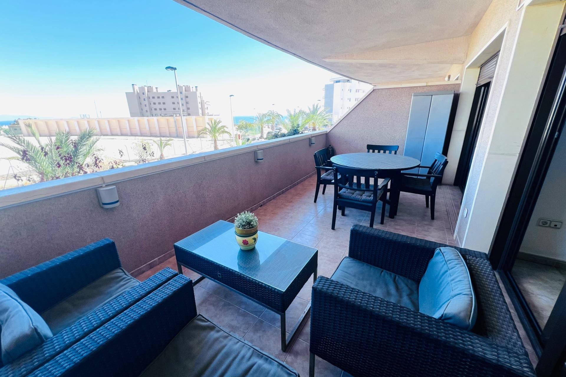 Herverkoop - Piso - Arenales del Sol