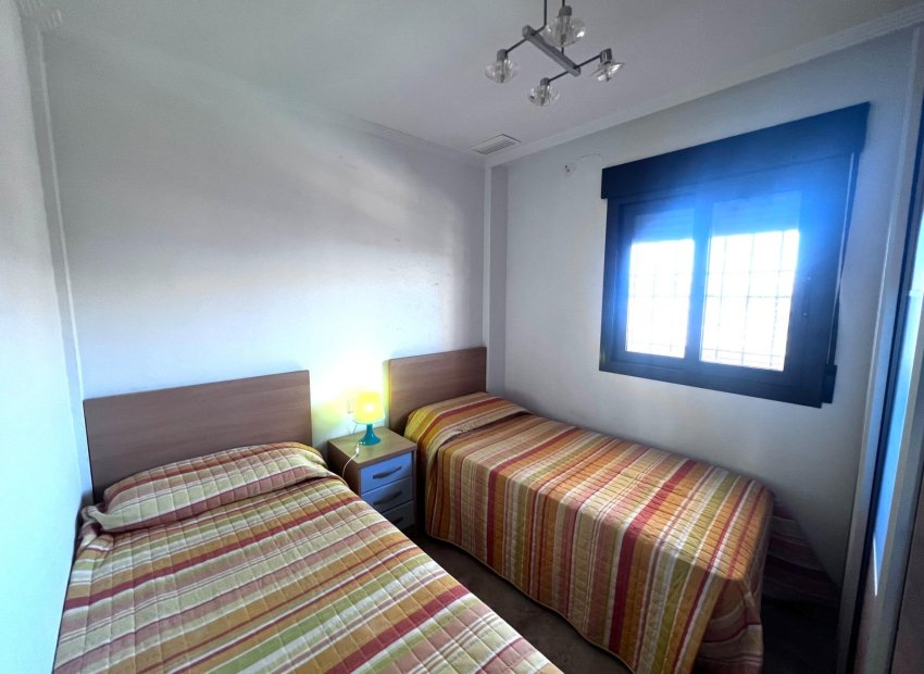 Herverkoop - Piso - Arenales del Sol