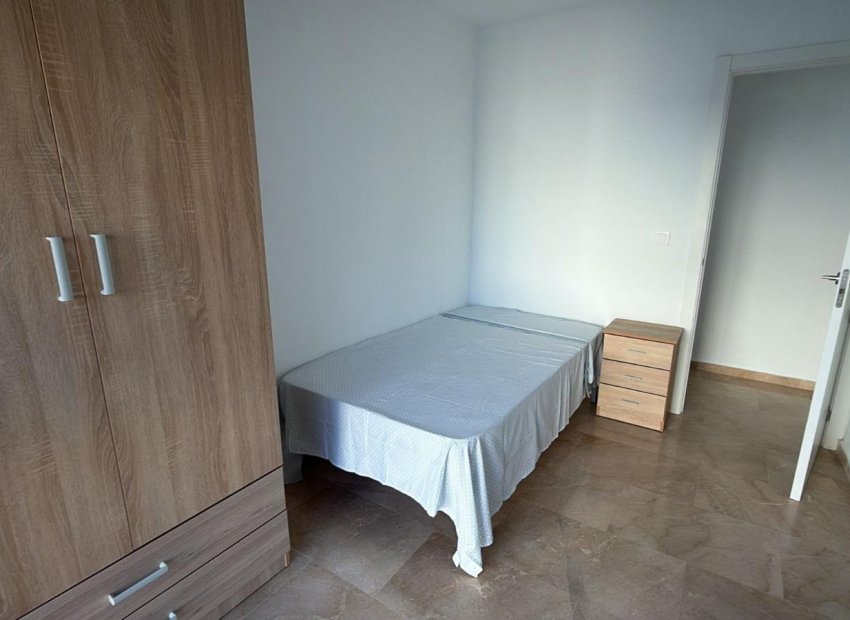 Herverkoop - Piso - Elche - Altabix