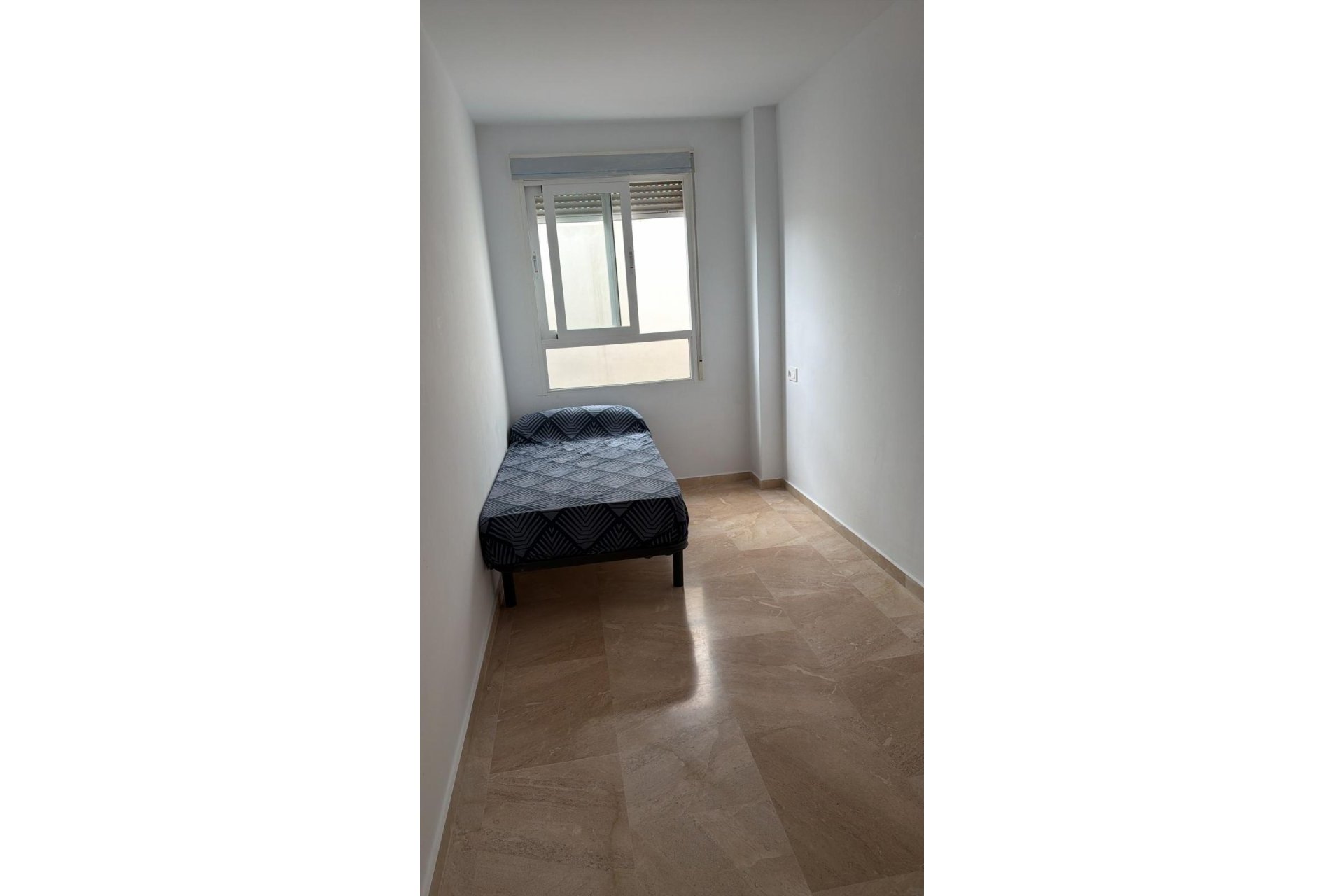 Herverkoop - Piso - Elche - Altabix