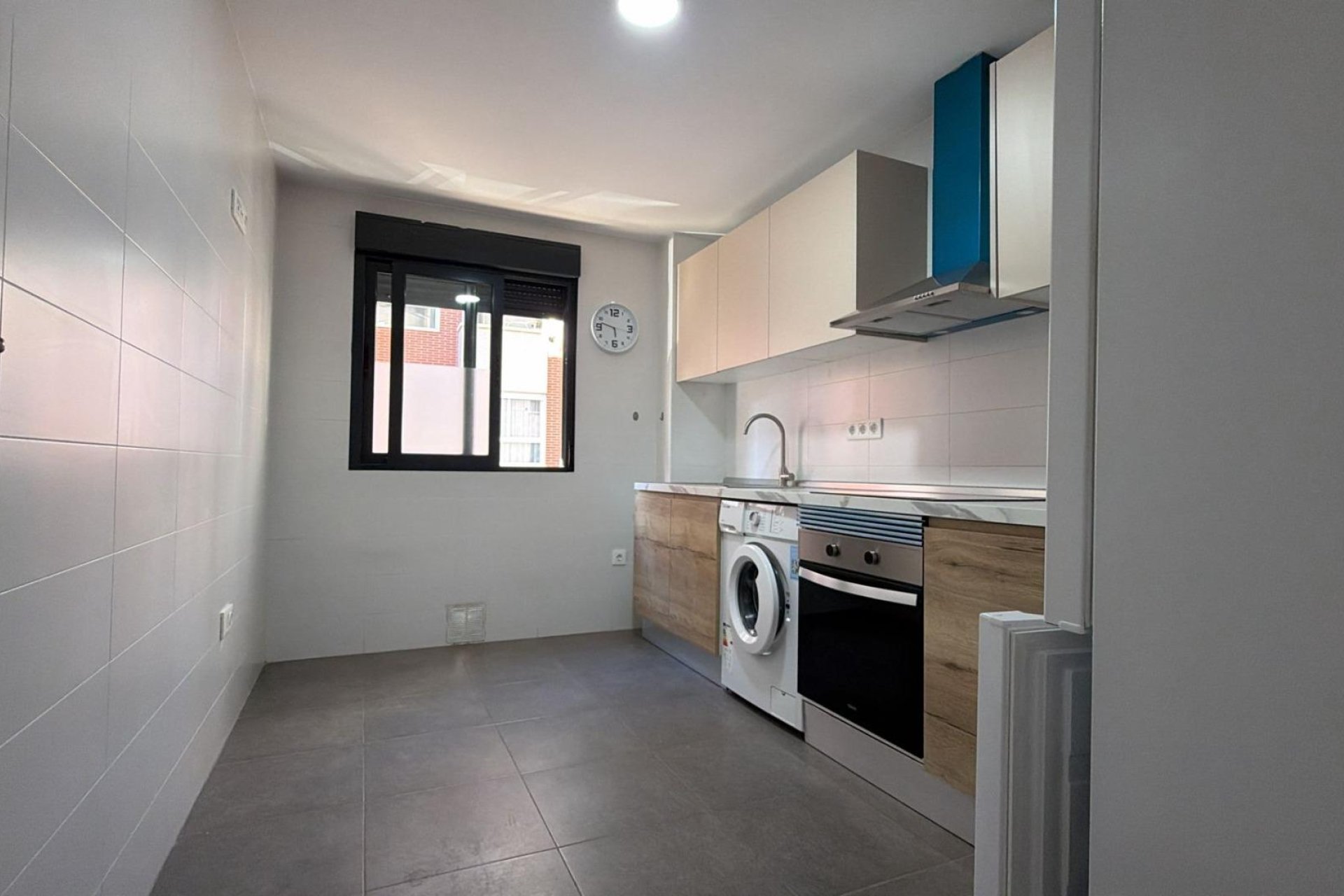 Herverkoop - Piso - Elche - Altabix