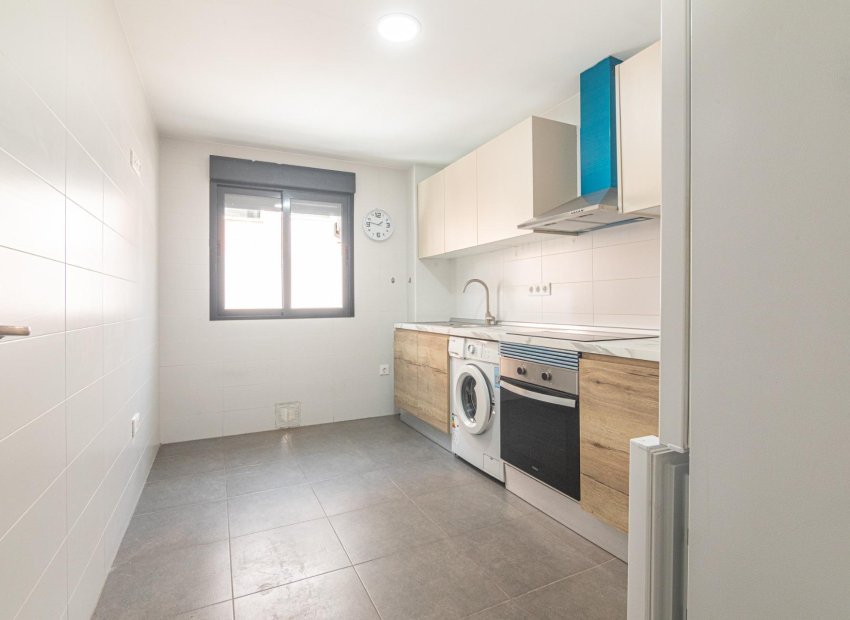 Herverkoop - Piso - Elche - Altabix