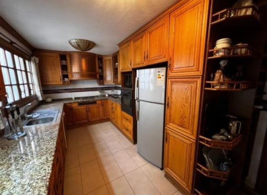 Herverkoop - Piso - Elche - Centro