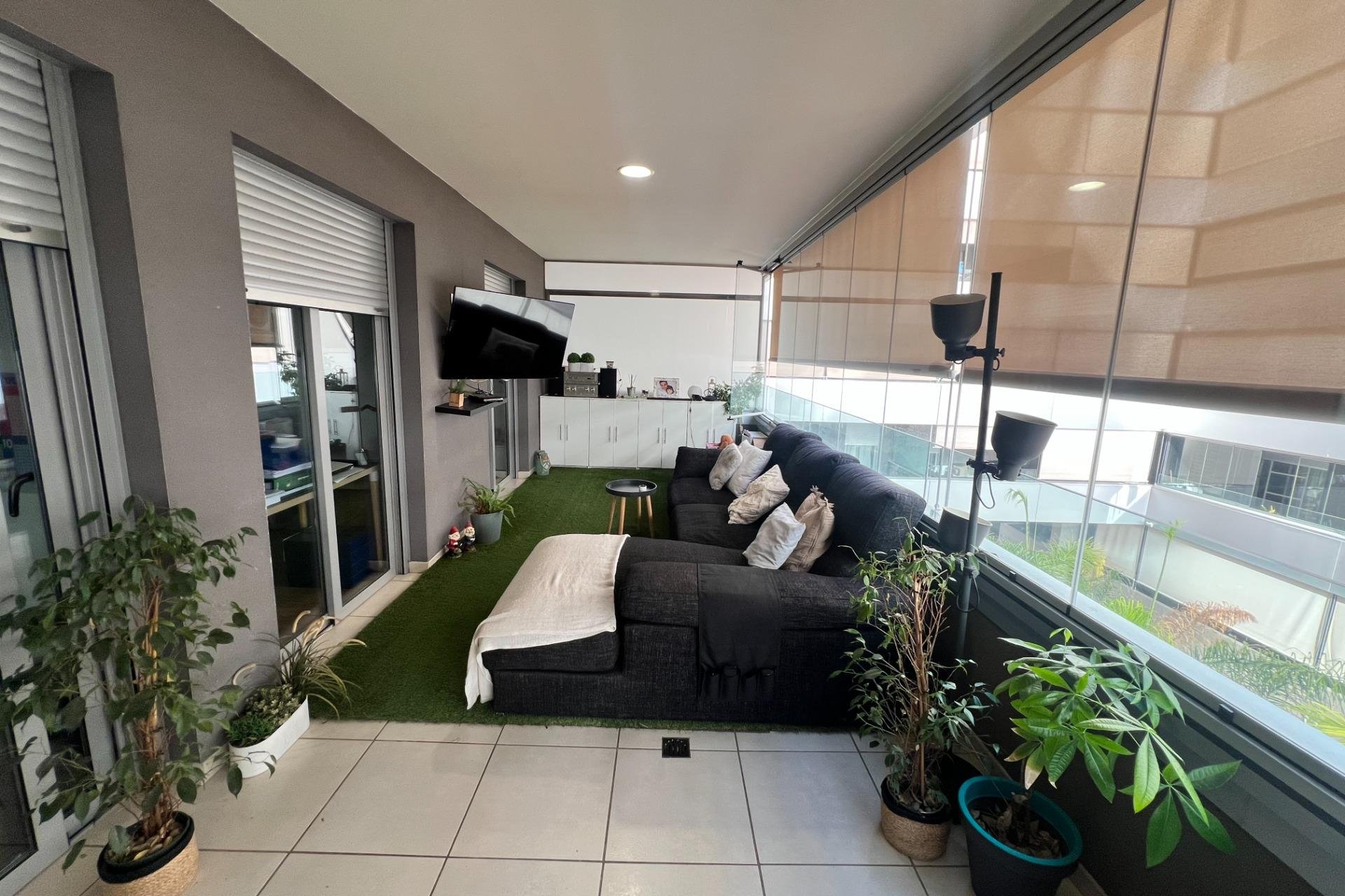 Herverkoop - Piso - Elche - Sector V-El Canal