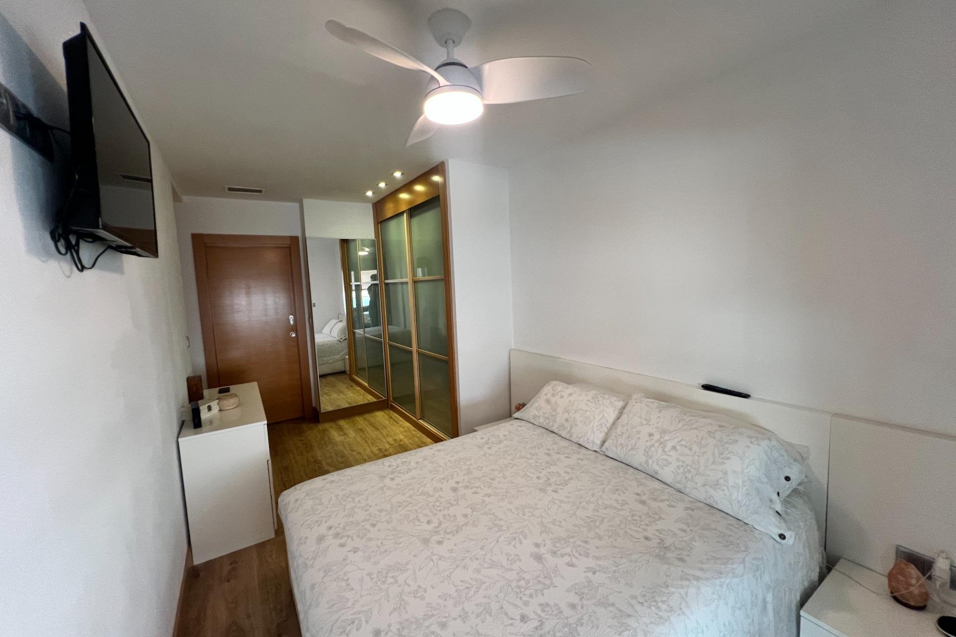 Herverkoop - Piso - Elche - Sector V-El Canal