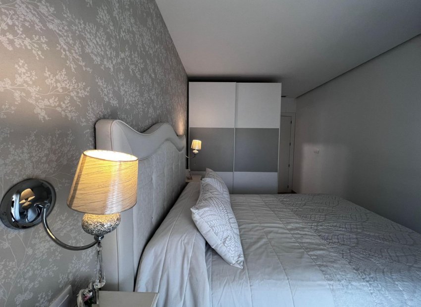 Herverkoop - Piso - Elche - Travalón