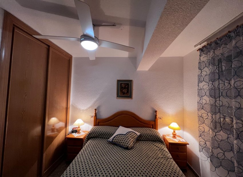 Herverkoop - Piso - Santa Pola - Santiago bernabeu