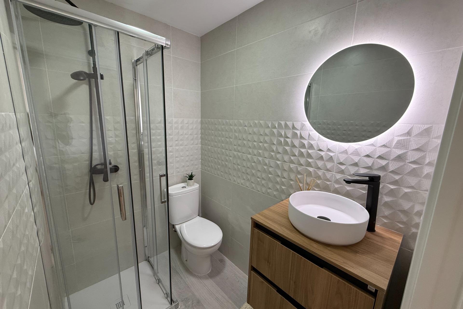 Herverkoop - Piso - Torrevieja - Playa de los Naufragos