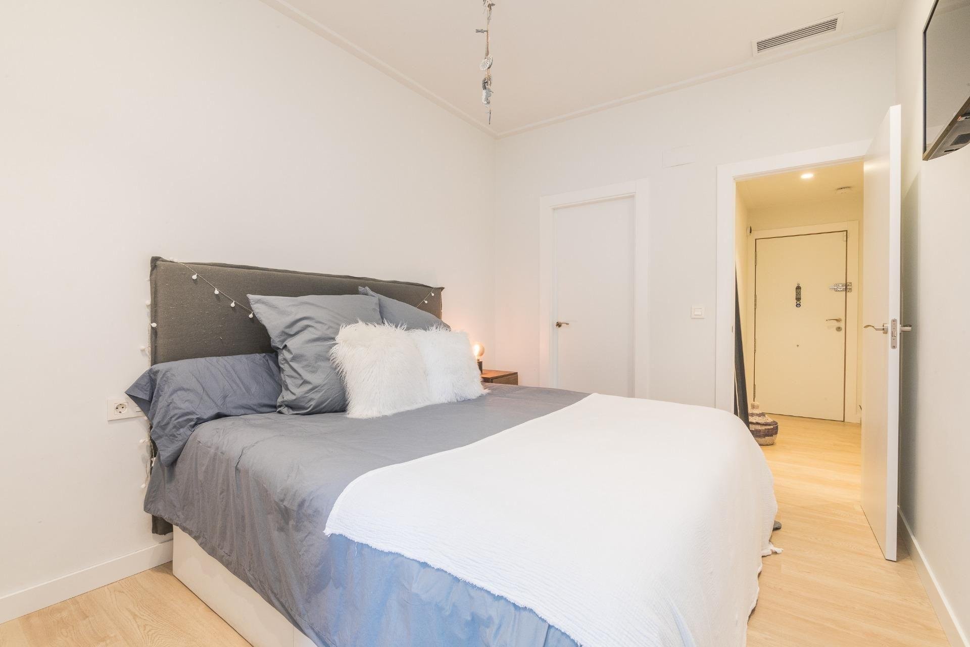 Herverkoop - Planta baja - Elche - Travalón