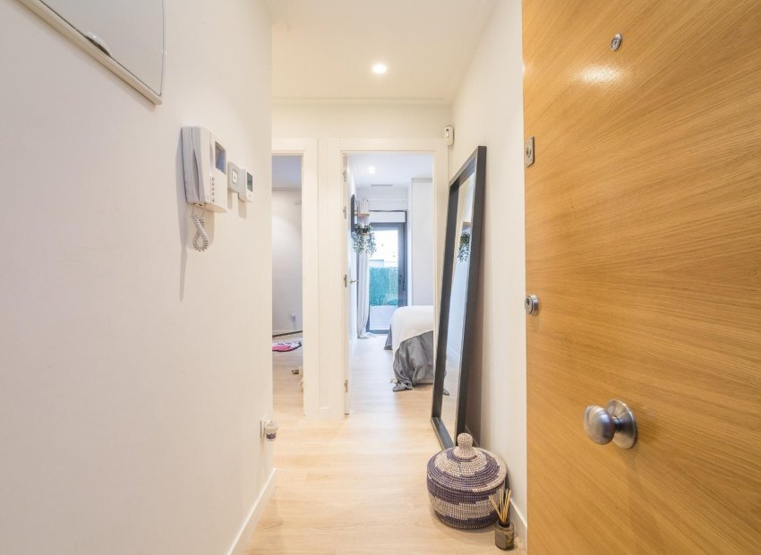 Herverkoop - Planta baja - Elche - Travalón