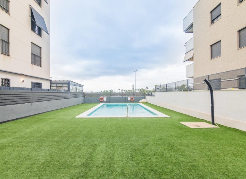 Herverkoop - Planta baja - Elche - Travalón