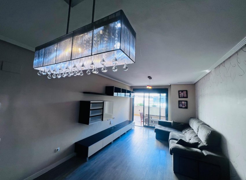 Herverkoop - Planta baja - Elche - Zona Universidad