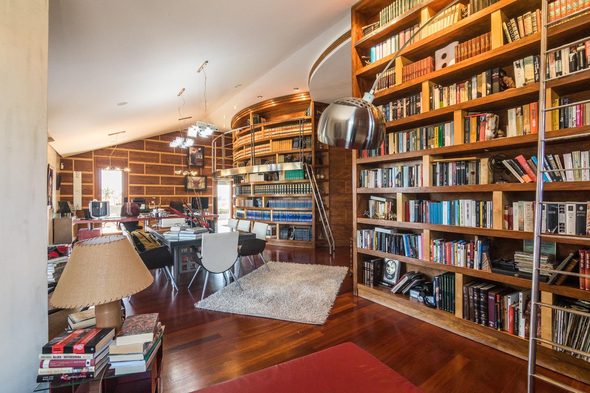 Herverkoop - Villa de Lujo - Elche Pedanías - xLas bayas