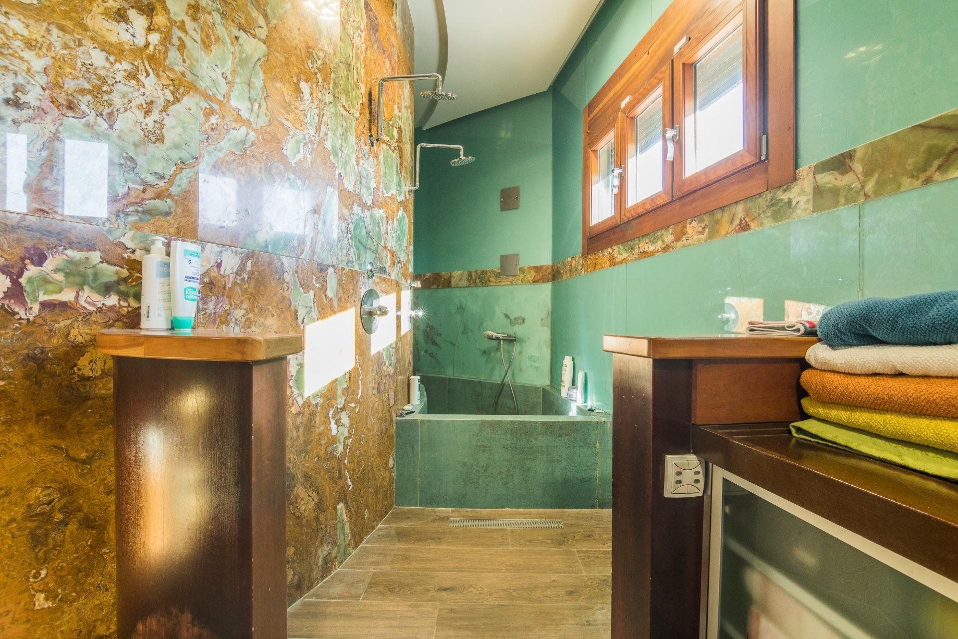 Herverkoop - Villa de Lujo - Elche Pedanías - xLas bayas