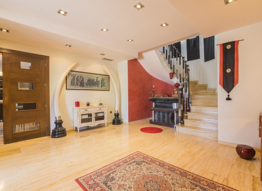 Herverkoop - Villa de Lujo - Elche Pedanías - xLas bayas