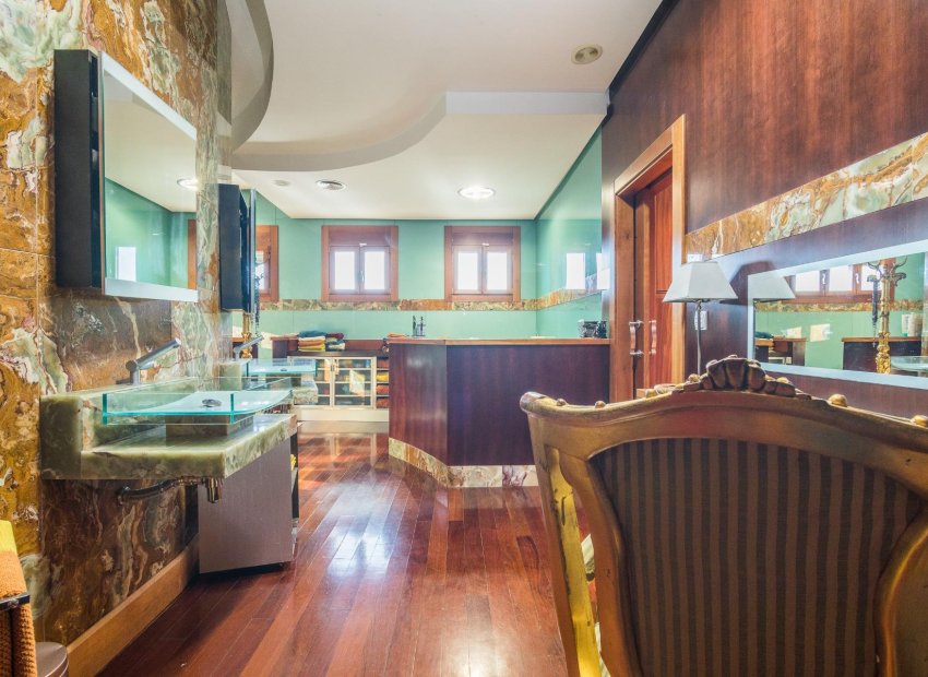 Herverkoop - Villa de Lujo - Elche Pedanías - xLas bayas