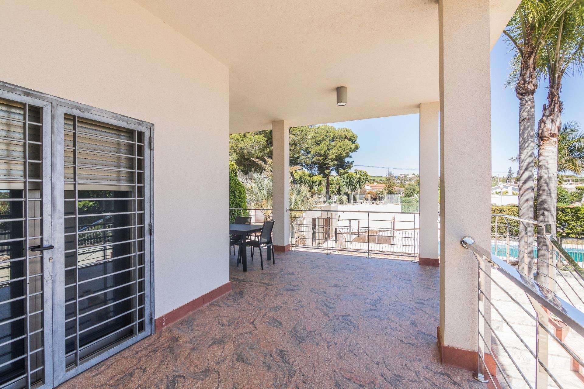 Herverkoop - Villa de Lujo - Peña las aguilas - Peña de Las Águilas