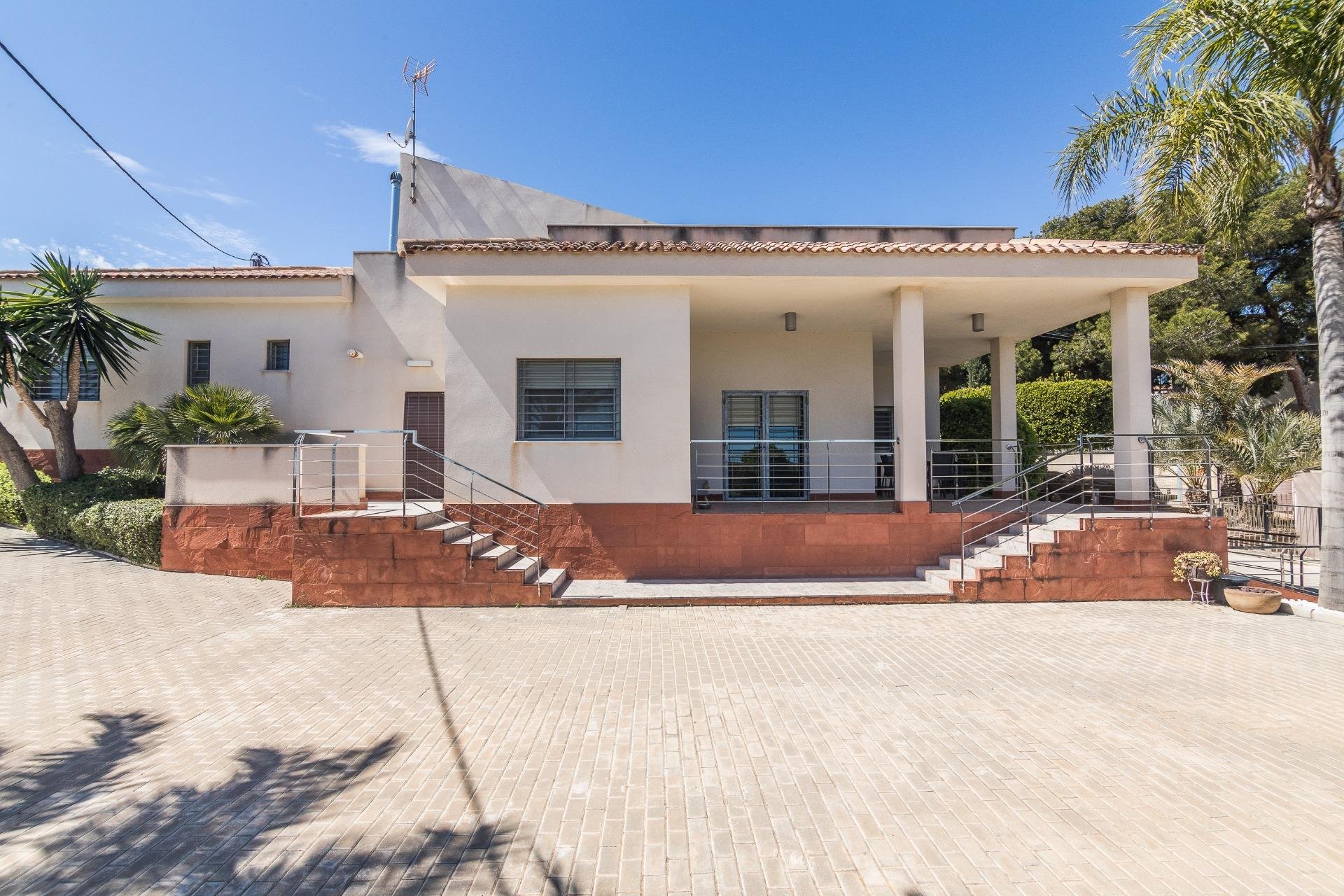 Herverkoop - Villa de Lujo - Peña las aguilas - Peña de Las Águilas