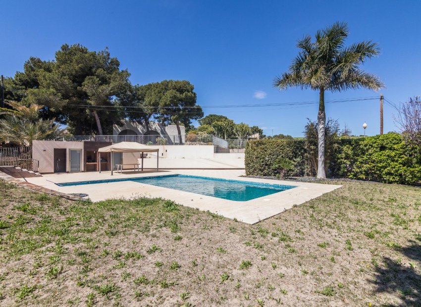 Herverkoop - Villa de Lujo - Peña las aguilas - Peña de Las Águilas