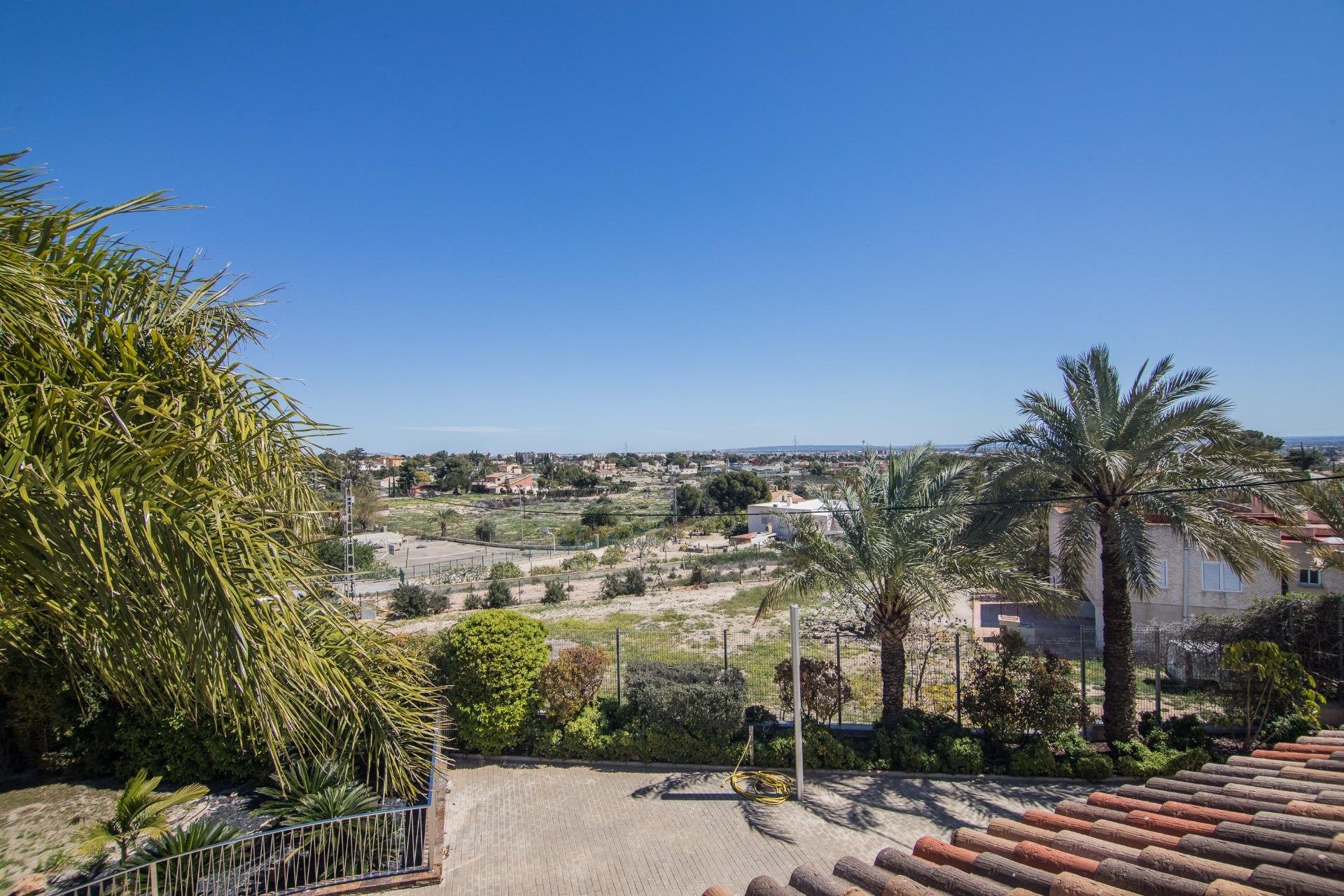 Herverkoop - Villa de Lujo - Peña las aguilas - Peña de Las Águilas