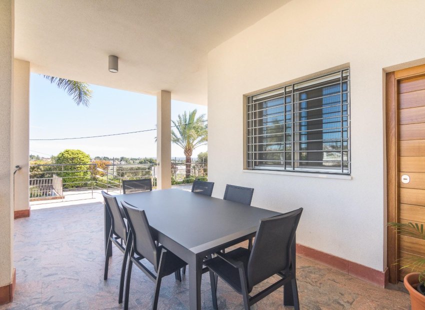 Herverkoop - Villa de Lujo - Peña las aguilas - Peña de Las Águilas