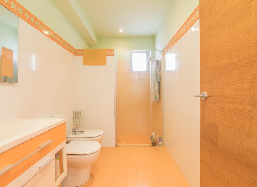 Herverkoop - Villa de Lujo - Peña las aguilas - Peña de Las Águilas