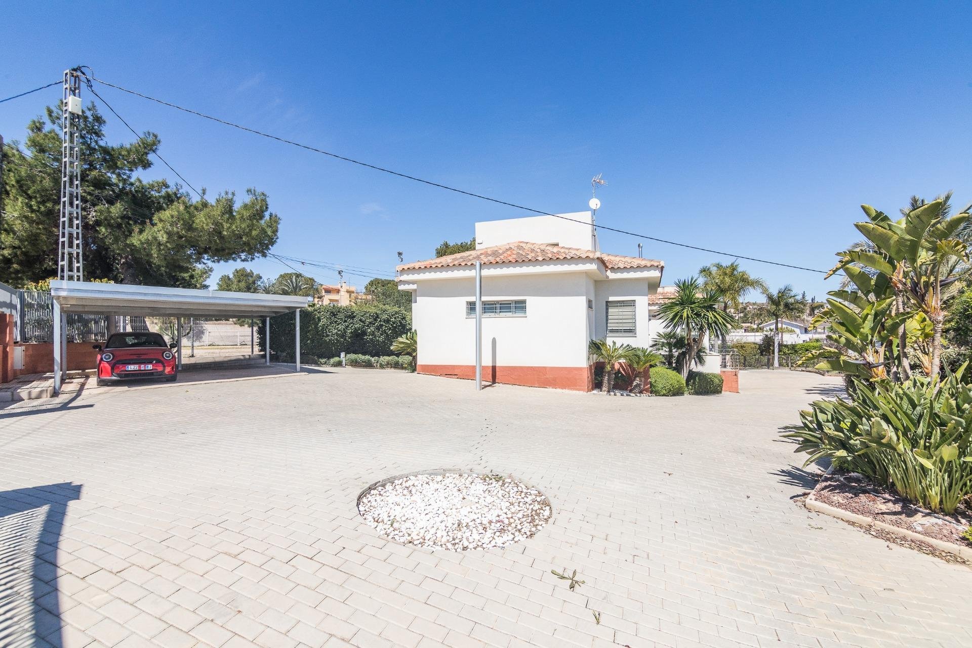 Herverkoop - Villa de Lujo - Peña las aguilas - Peña de Las Águilas