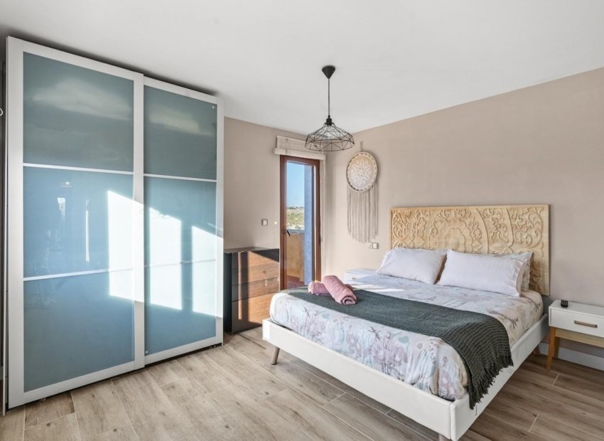 Herverkoop - Villa de Lujo - Santa Pola