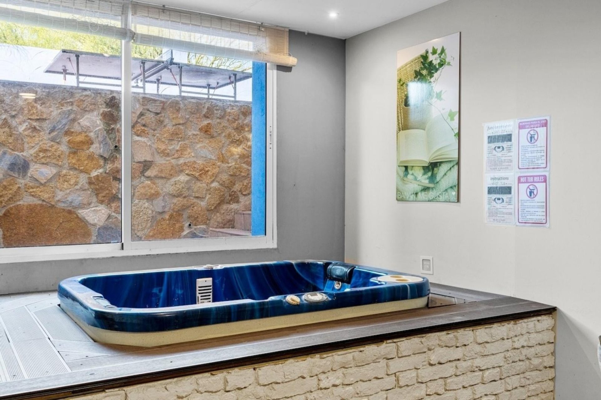 Herverkoop - Villa de Lujo - Santa Pola