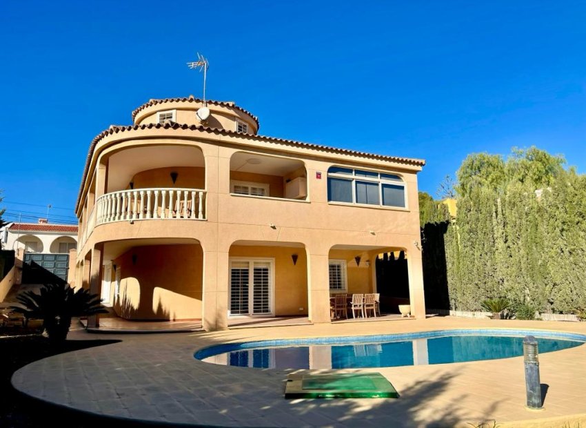 Herverkoop - Villa - Torrevieja - Urbanización Los Balcones