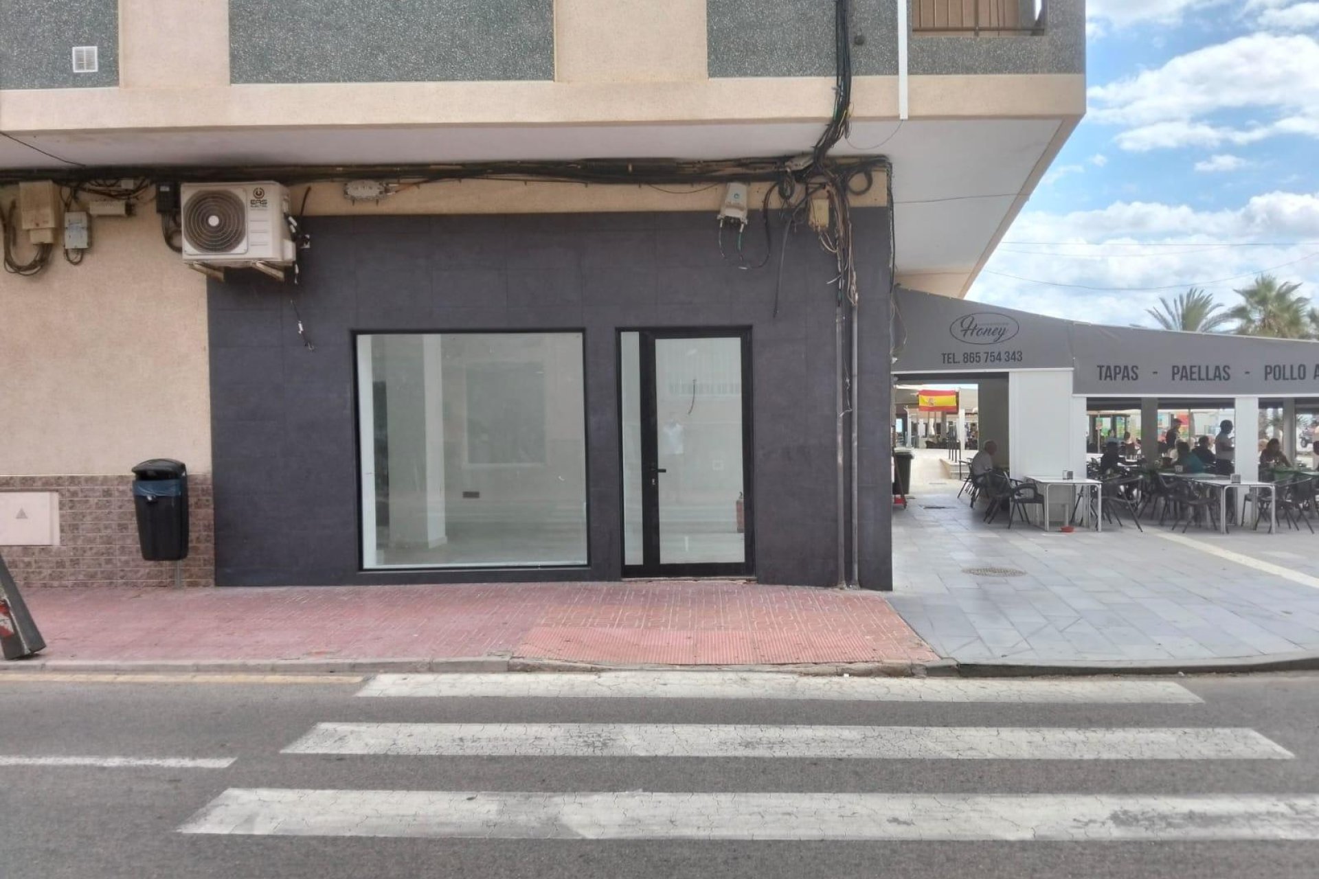 Lange Termijn Verhuur - Local comercial - Torrevieja - La Mata