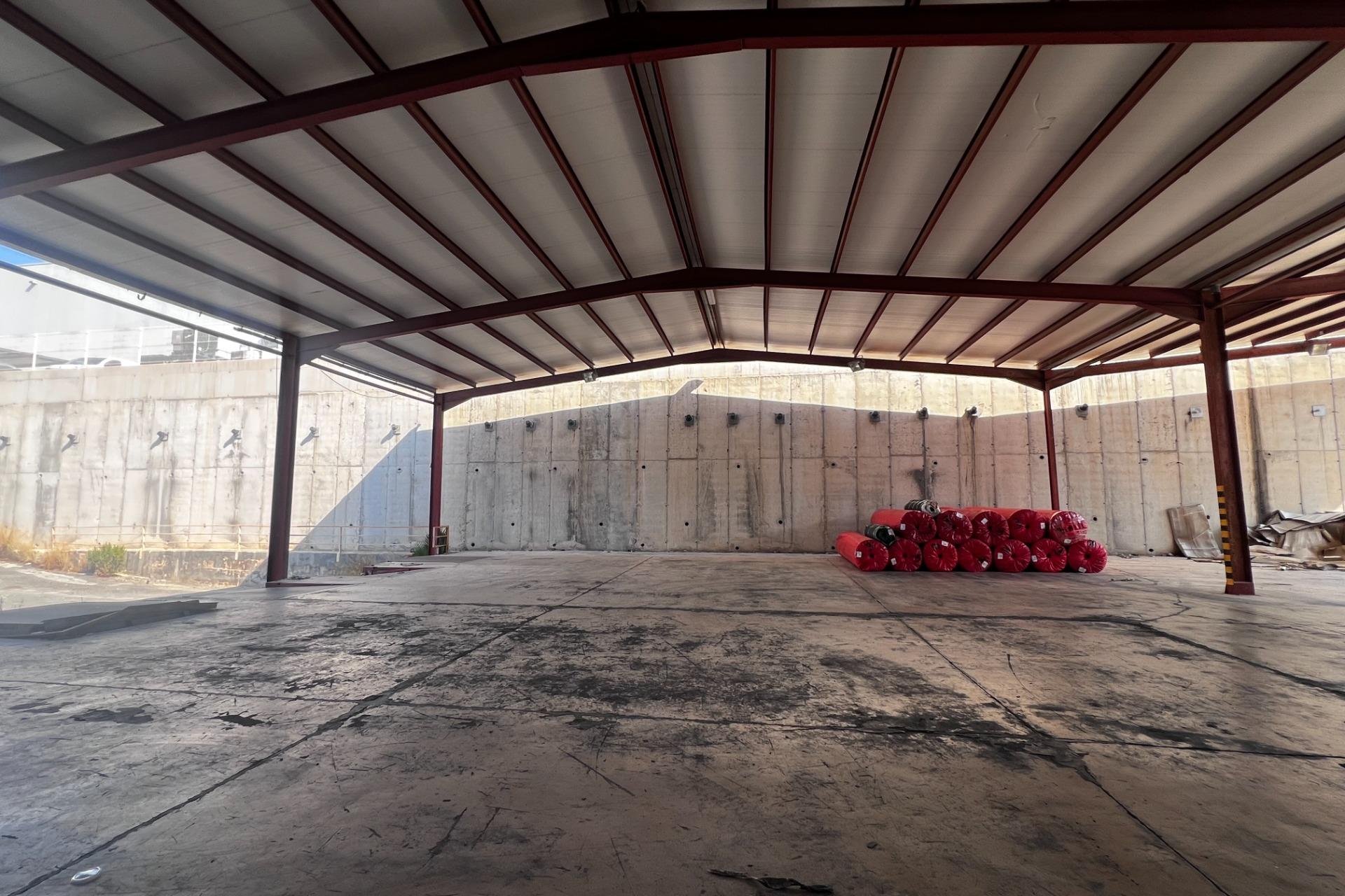 Lange Termijn Verhuur - Nave industrial - Alicante - El Palmeral-Urbanova-Tabarca