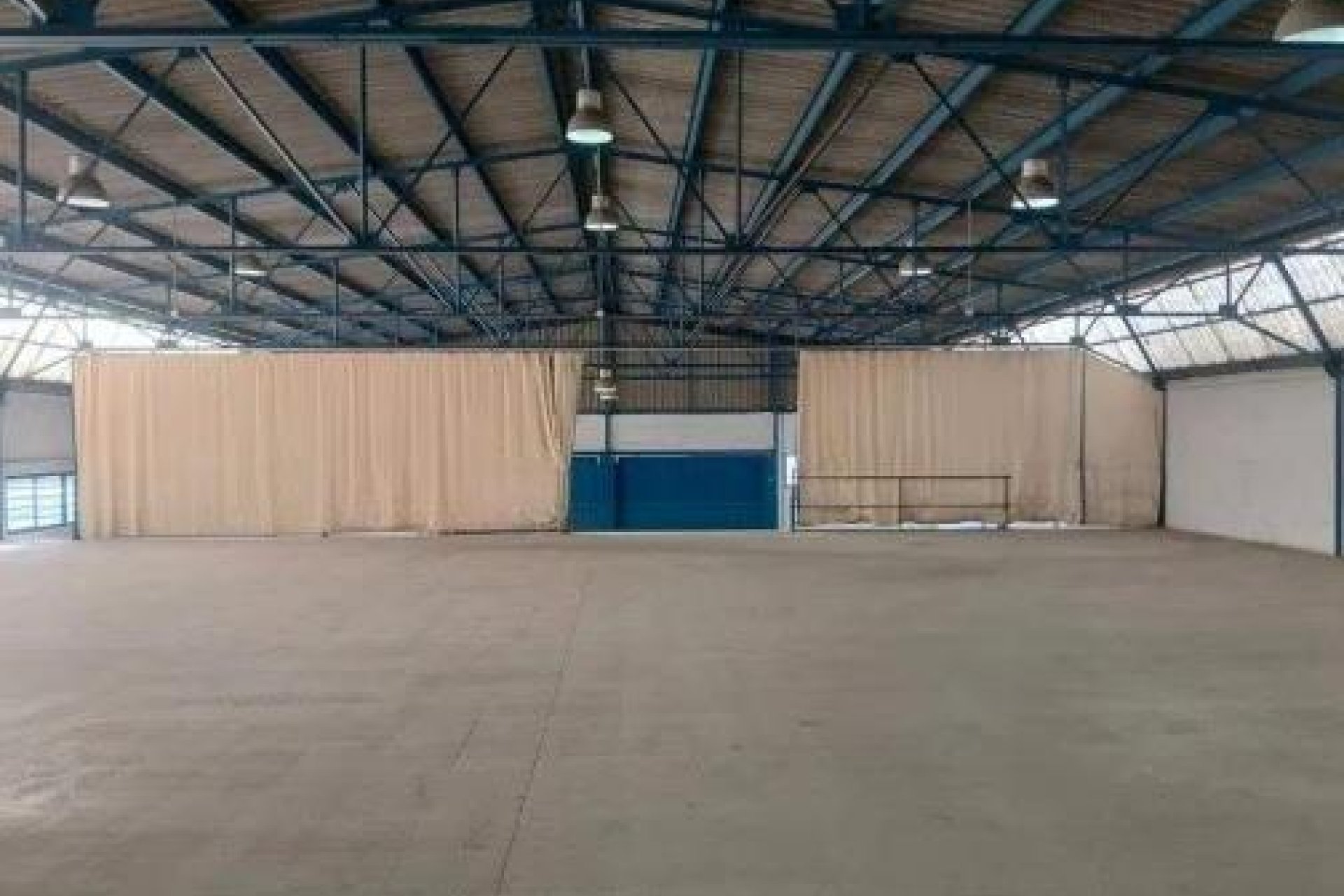 Lange Termijn Verhuur - Nave industrial - Alicante - Pla de la vallonga