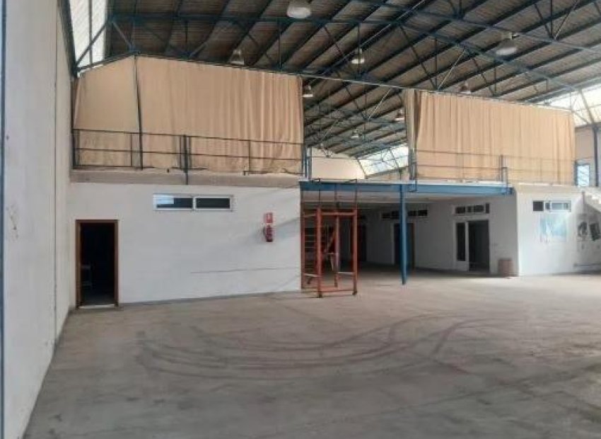 Lange Termijn Verhuur - Nave industrial - Alicante - Pla de la vallonga