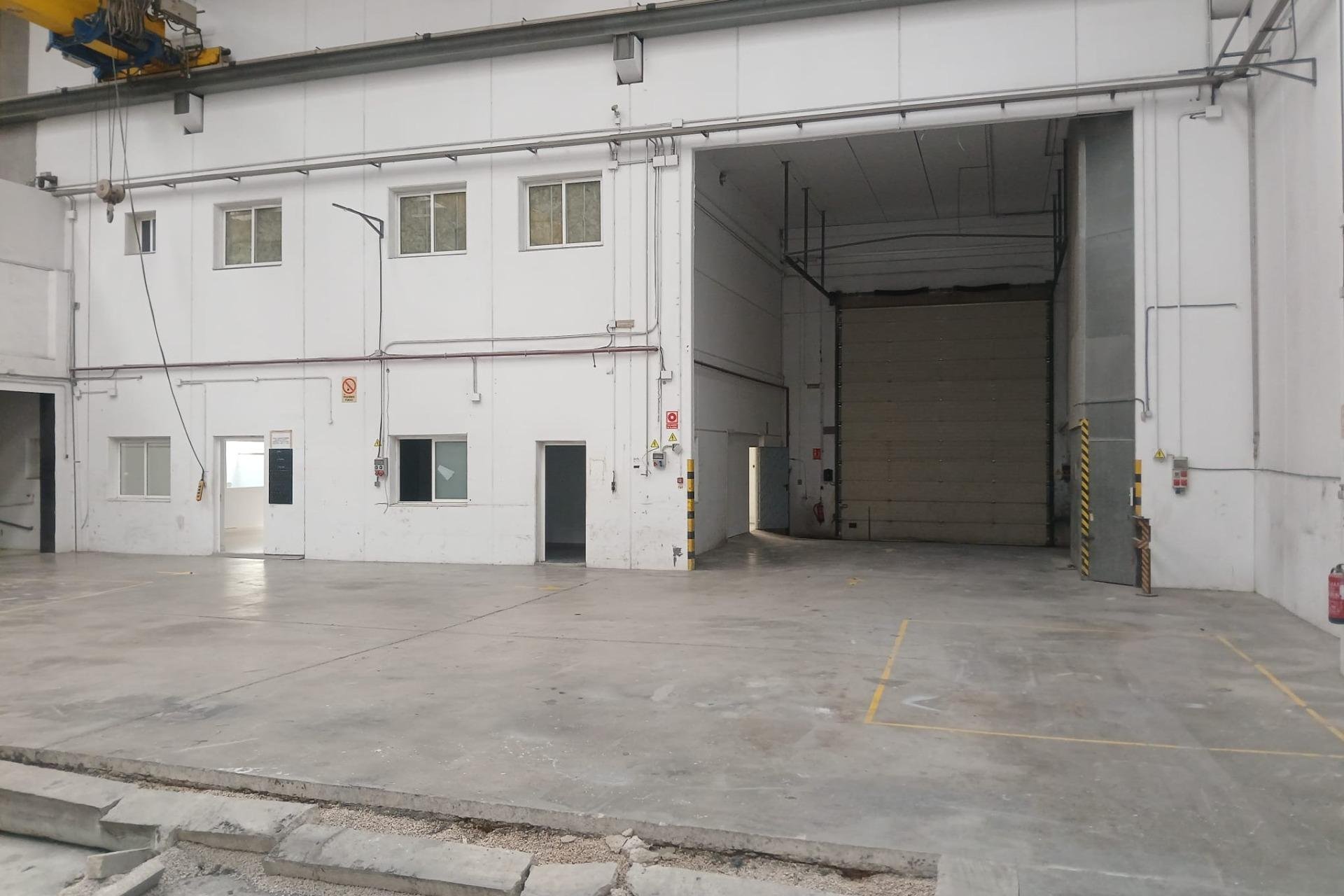 Lange Termijn Verhuur - Nave industrial - San Vicente del Raspeig - Poligono Canastell