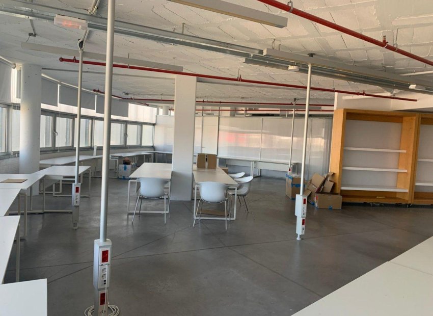 Lange Termijn Verhuur - Oficina - Elche Pedanías - Poligono torrellano