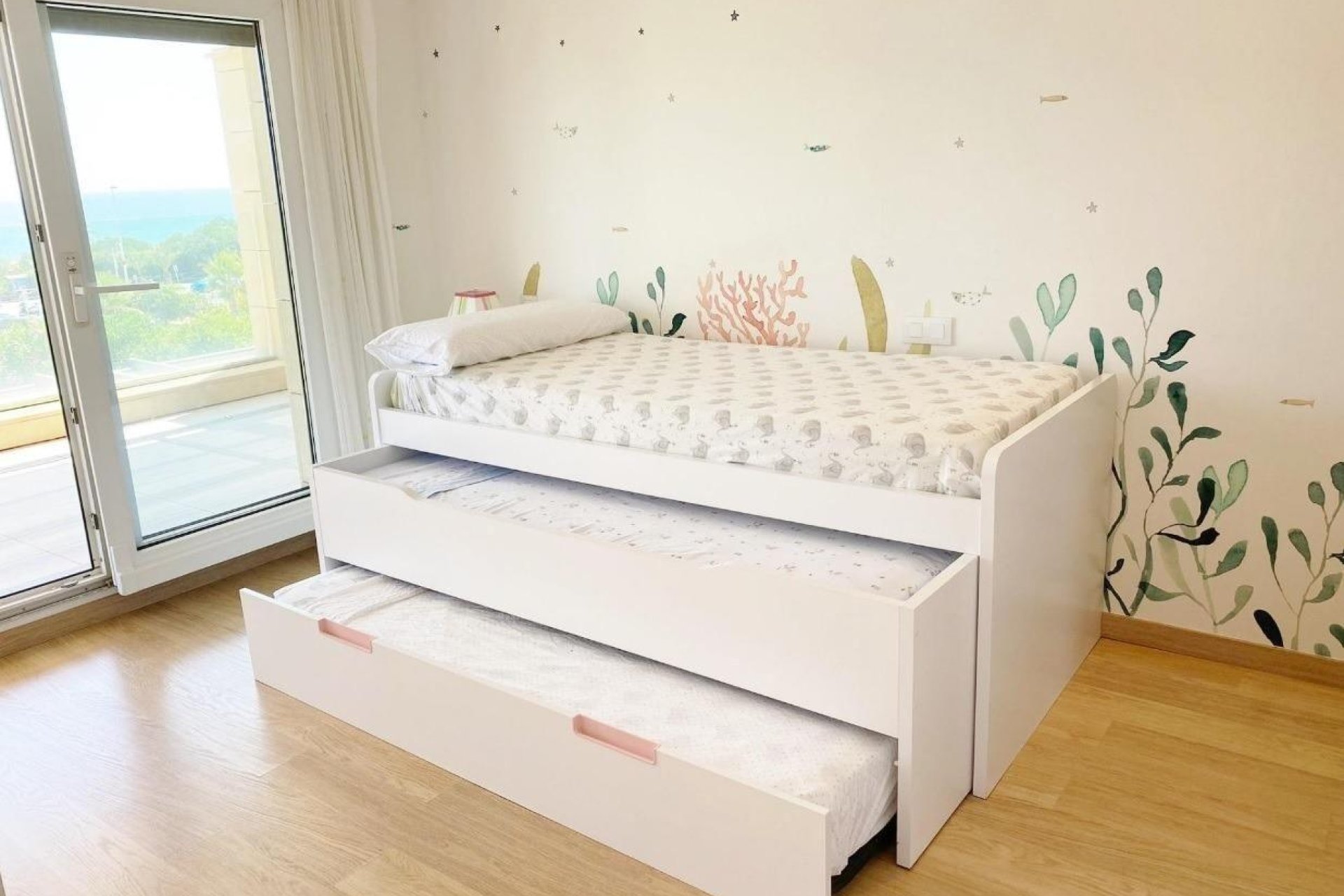 Long Term Rental - Chalet - Arenales del Sol - Zona paseo maritimo