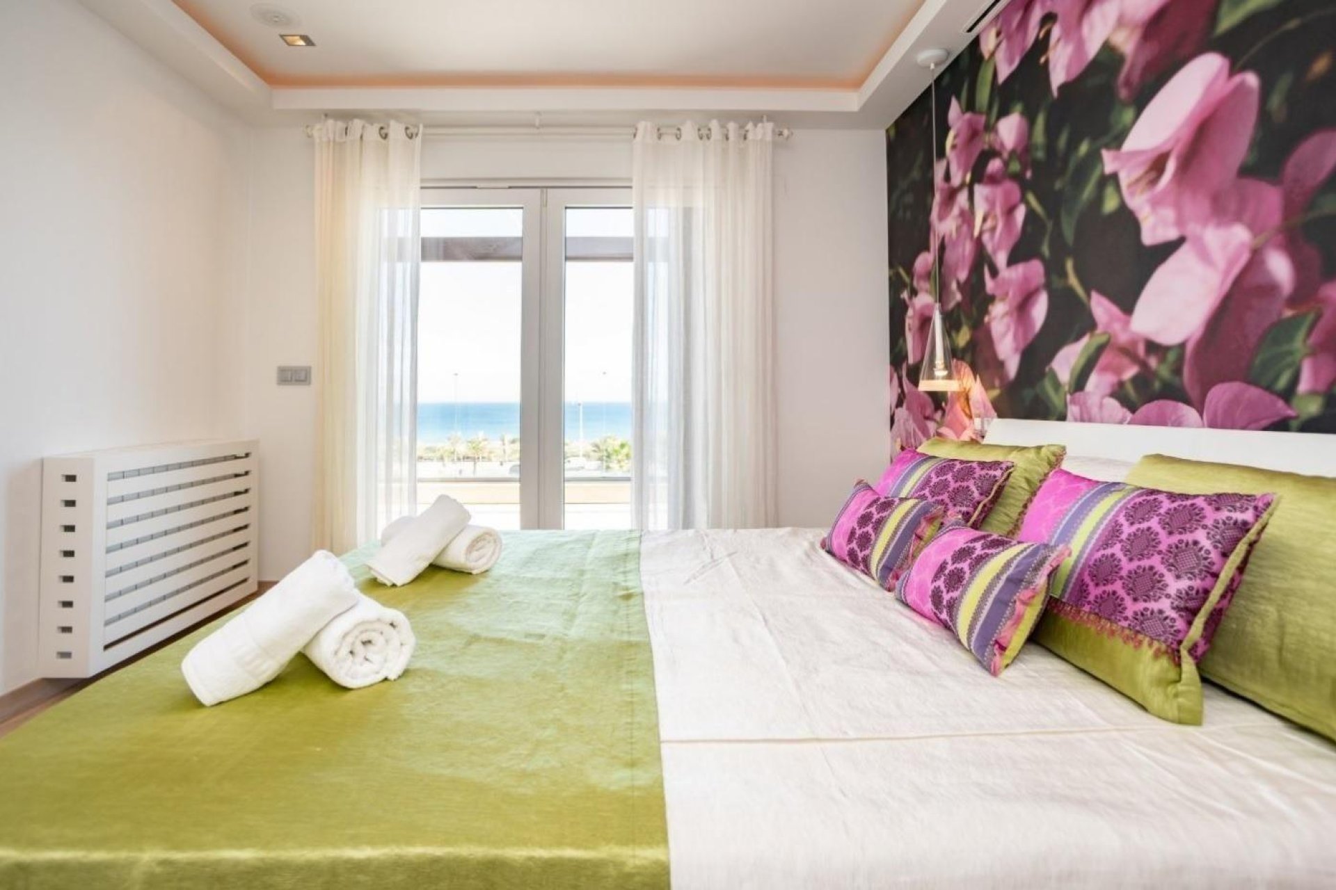Long Term Rental - Chalet - Arenales del Sol - Zona paseo maritimo