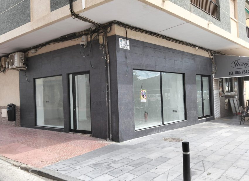 Long Term Rental - Local comercial - Torrevieja - La Mata