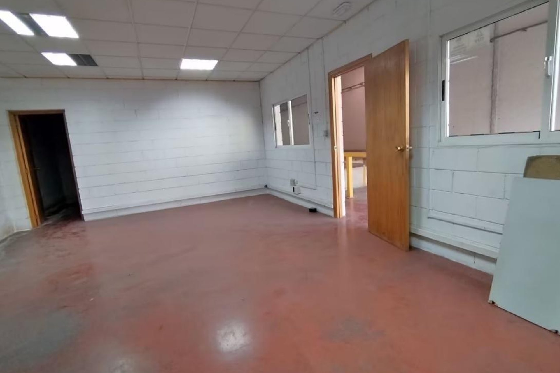 Long Term Rental - Nave industrial - Alicante - Ciudad de Asís - Font-Calent - El Bacarot